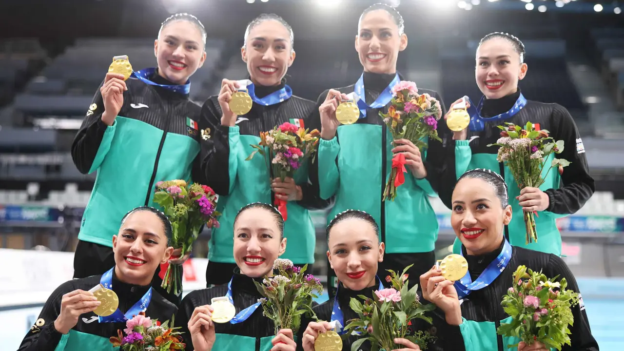 La selección mexicana de natación artística consigue oro gracias a innovadora corografía |Imagen: @WorldAquatics