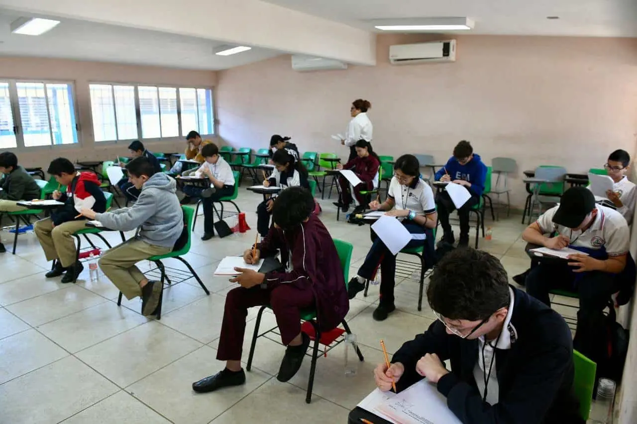 El puente ayudará aliviar la carga de los estudiantes durante esta ola de calor. Foto: Cortesía