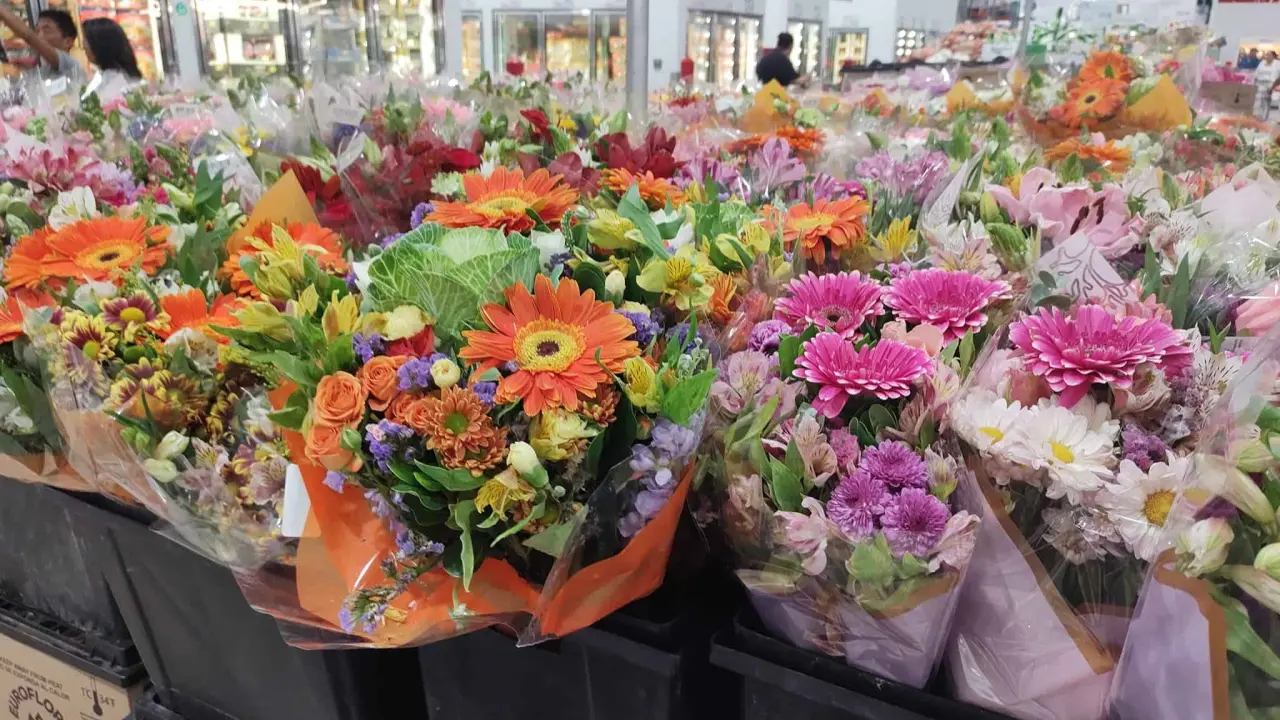 Costco tiene ramos de flores naturales desde 199 pesos. Foto: Cortesía