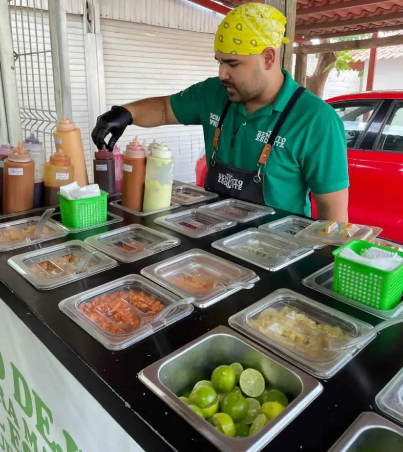 Cocina y Emprende, los famosos esquites de Abraham Velarde que ayudan a emprendedores en Culiacán