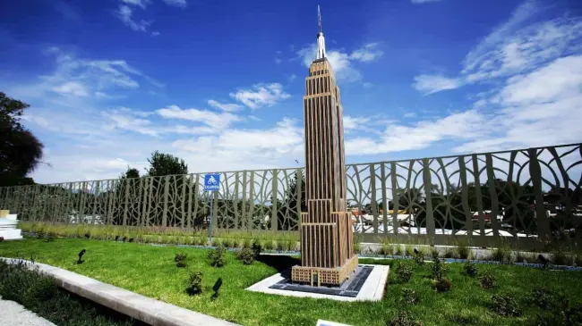 ¿Qué esculturas hay en el Paseo de los Gigantes Puebla? Foto FB Parques y Jardines Puebla