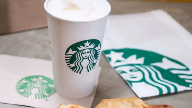 La promoción es para celebrar el Día de las Madres 2024. Foto: Starbucks México