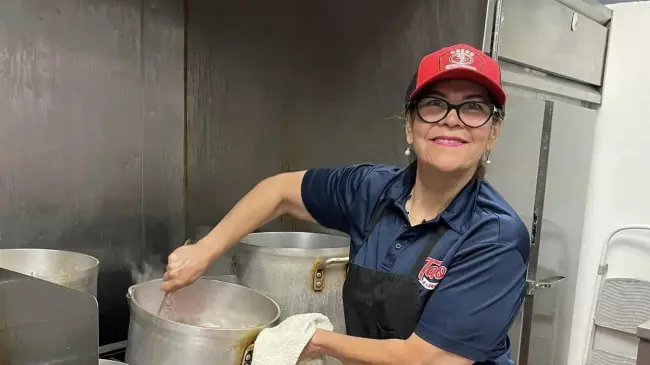 La Viejona de Sinaloa, emprendedora, mamá e influencer. Foto: Cortesía