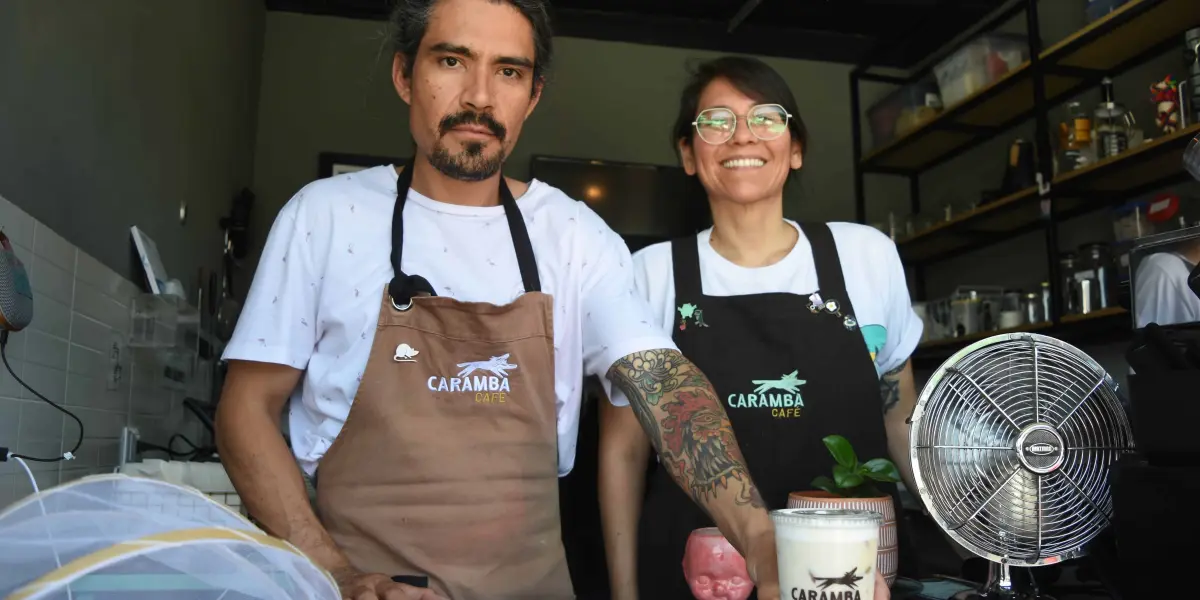 En Café Caramba Ana Cristina y Nacho te reciben para consentirte con un buen café. Foto: Lino Ceballos.