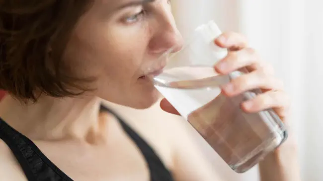 Secretaría de Salud. Lo que sí debes hacer para evitar un golpe de calor. Foto: engin akyurt