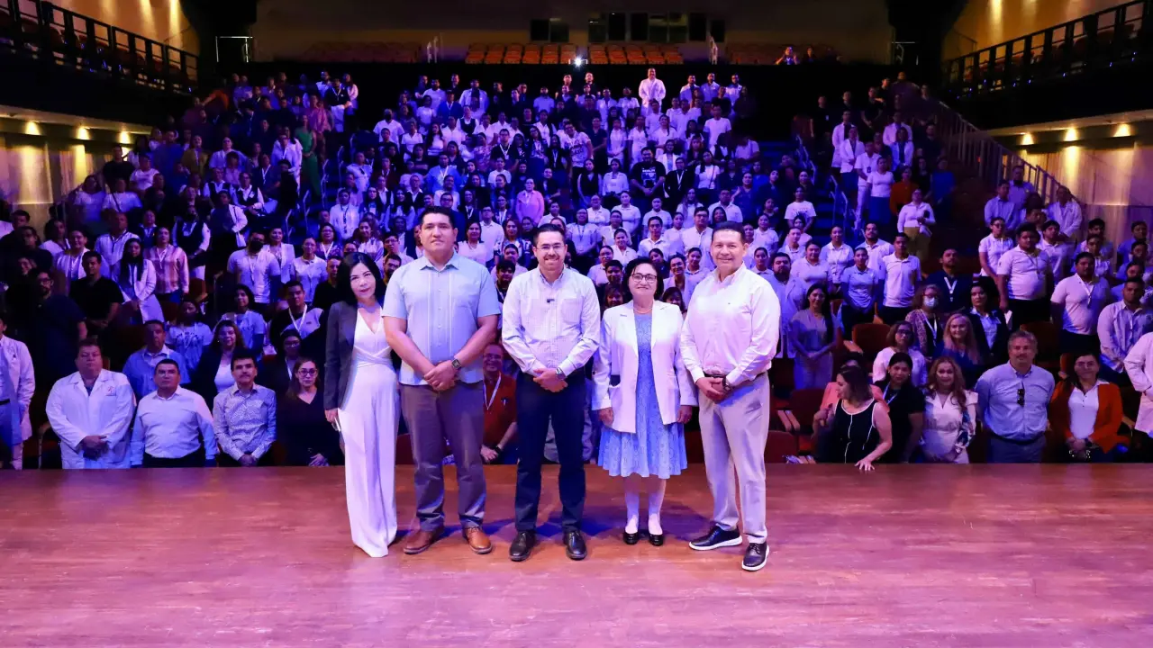 Celebran el 34 aniversario del Hospital General de Culiacán