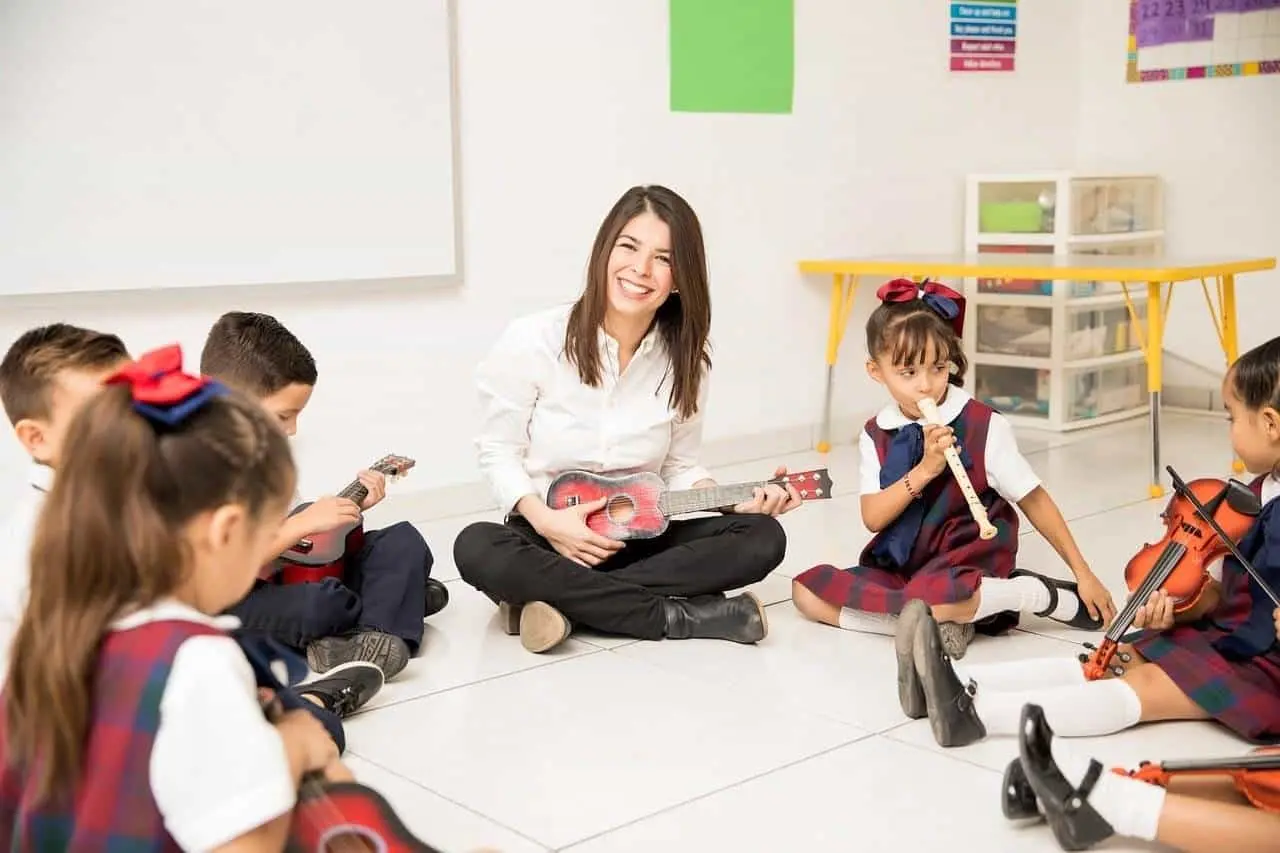 Dedica un lindo mensaje a las profesoras de preescolar, en este 15 de mayo, Día del Maestro. Foto: Pixabay