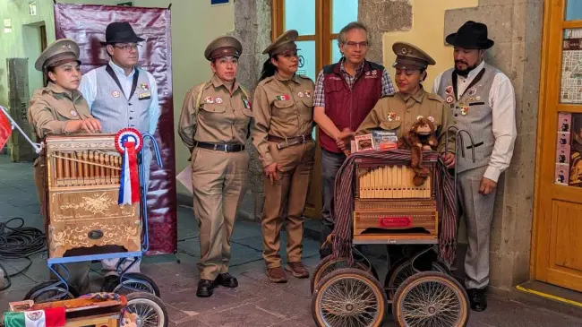 CDMX invita al Festival de organilleros en la Alameda Central; entérate de todos los detalles.