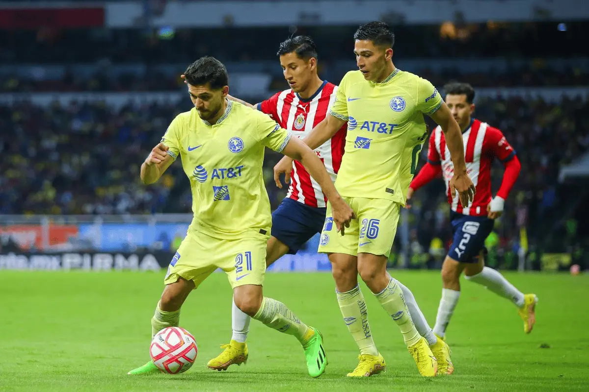 Será la 5ta vez que Chivas y América se enfrenten este año | Imagen: Agustin Cuevas