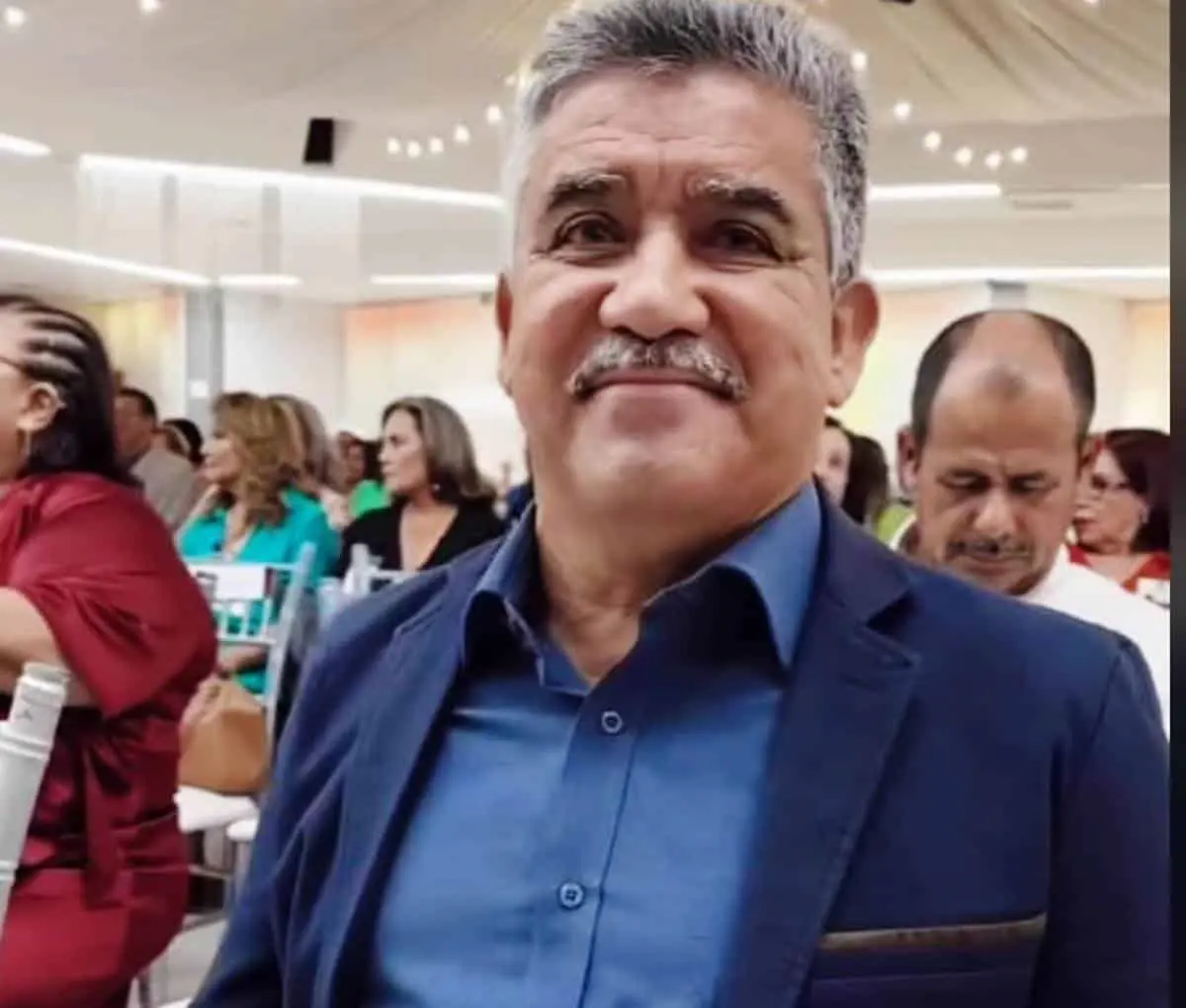El profesor Bernardo Bastidas Hernández fue galardonado con la presea “Ignacio Manuel Altamirano”.