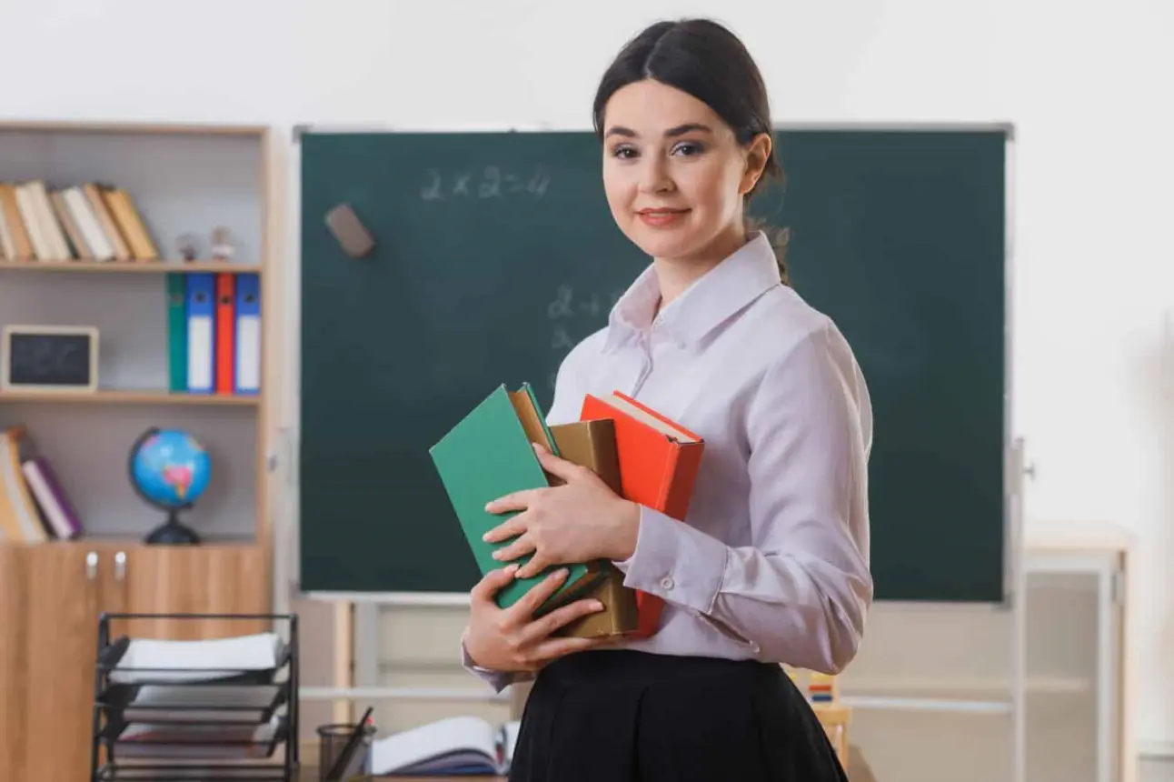 Lindos mensajes para reconocer la labor que realizan los docentes, en este Día del Maestro en México. Foto: Freepik