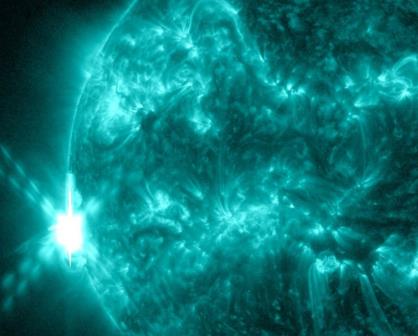 NASA: el Sol libera su llamara solar más fuerte en casi 10 años