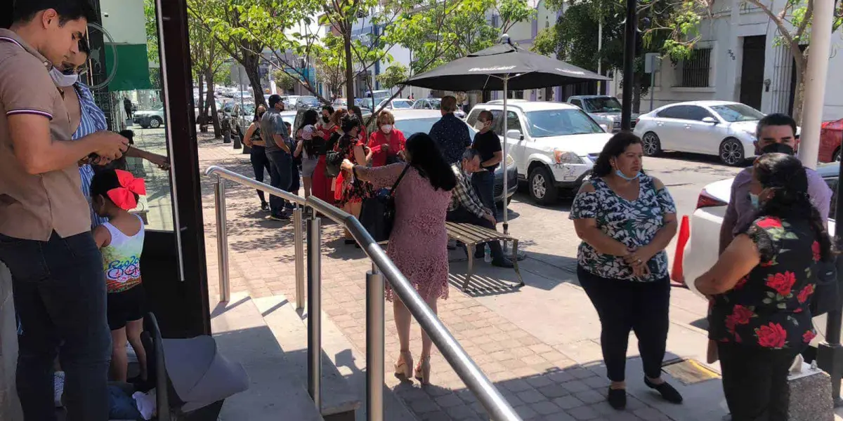 Día de las Madres en Culiacán, aumento de siniestros viales. Foto Roberto Armenta