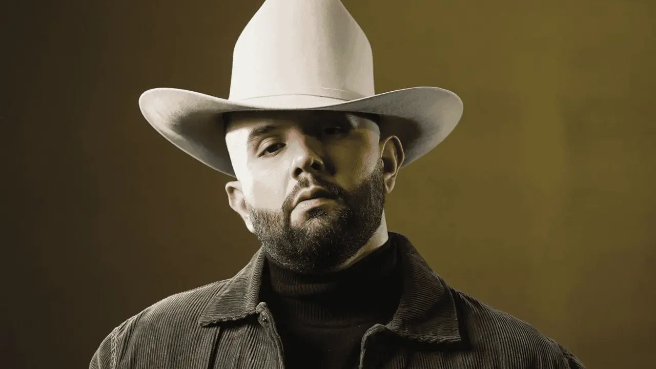 ¡No te pierdas el concierto GRATIS de Carin León en Monterrey! Foto Billboard