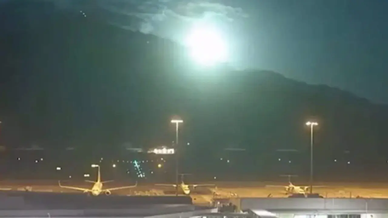 Asombrosa caída de un meteorito en Australia
