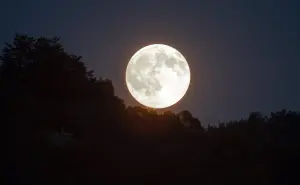 Luna de las Flores en México; a qué hora se podrá ver y su significado