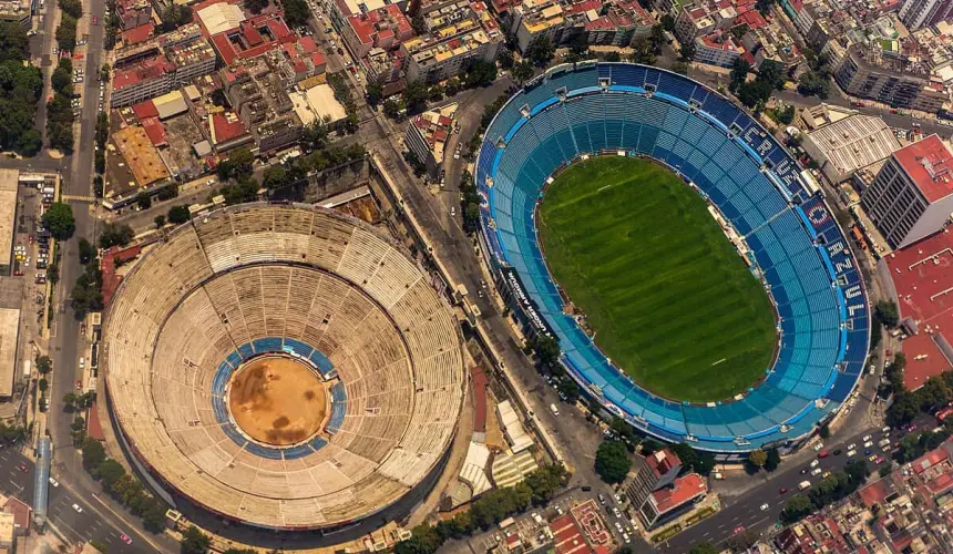 El recinto antes era conocido como el Estadio Azul. Foto: Wikipedia