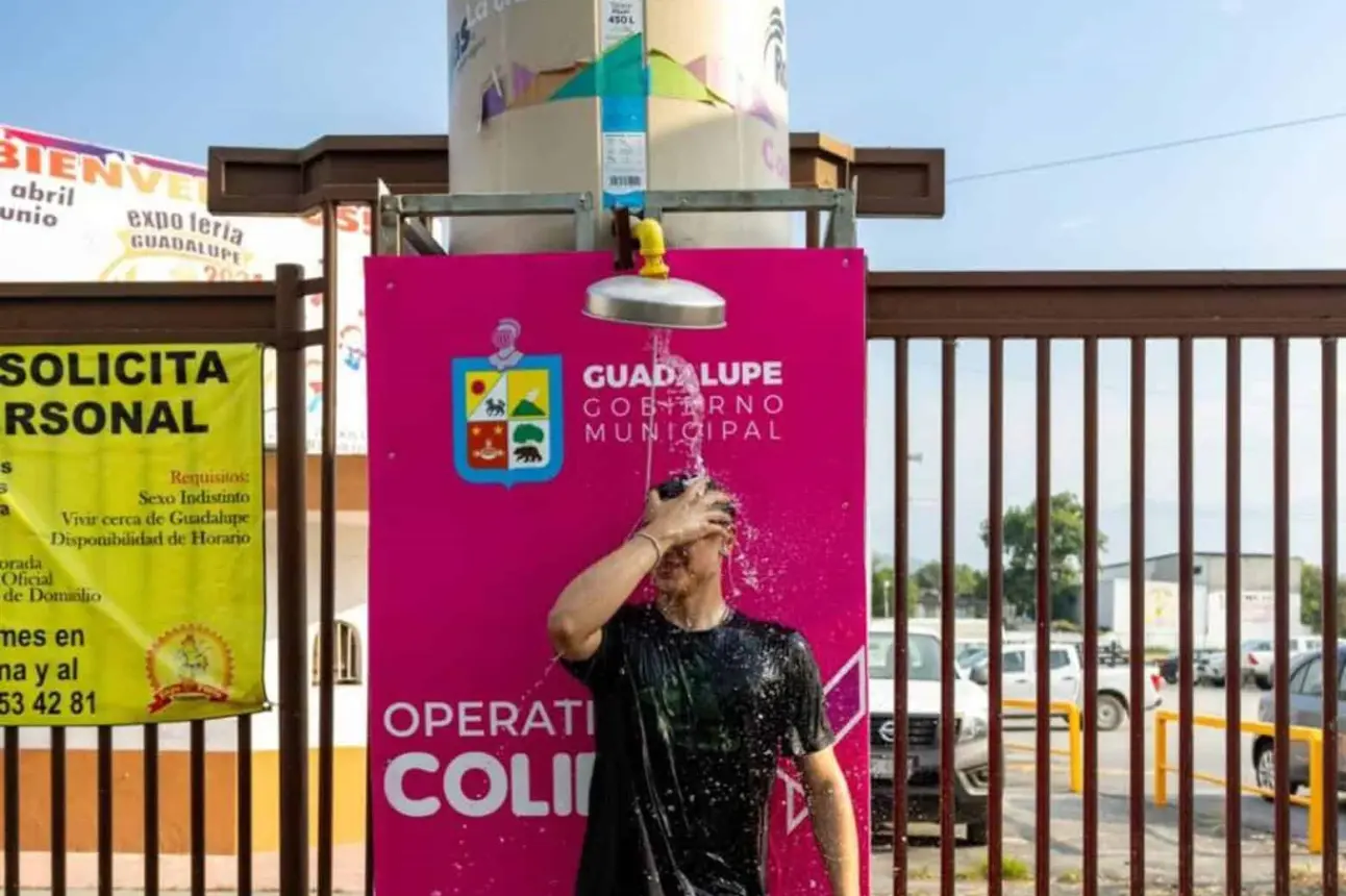 Las regaderas emergentes ya son usadas por la población en Guadalupe. Foto: Cortesía