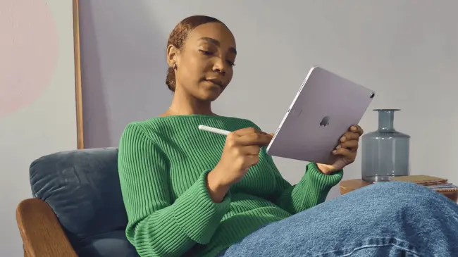 ¿Cuánto cuesta el Apple Pencil Pro y qué tiene de nuevo? Foto LaSexta