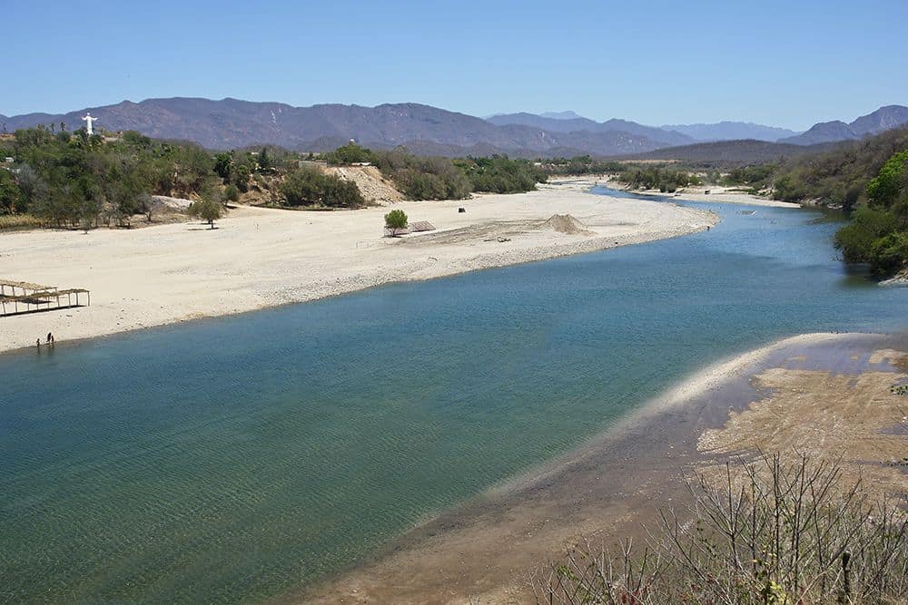 Rio Piaxtla frente a San Ignacio. Foto Pinterest
