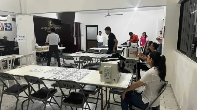 Durante los Cómputos Distritales, es común necesitar recuentos de paquetes electorales por diversas razones legales. Por ello, es importante realizar simulacros operativos para anticipar posibles escenarios.
