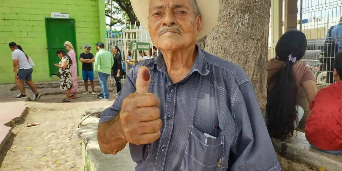 De 1952 a 2024: La trayectoria de Don Filimón Meza Ángulo, un testigo viviente de la historia electoral de México. Foto: Juan Madrigal