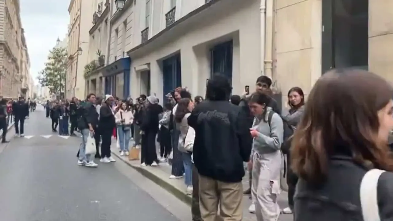 Video. Mexicanos entonan Himno Nacional y Cielito Lindo mientras votan en Toronto, París y EE. UU. .