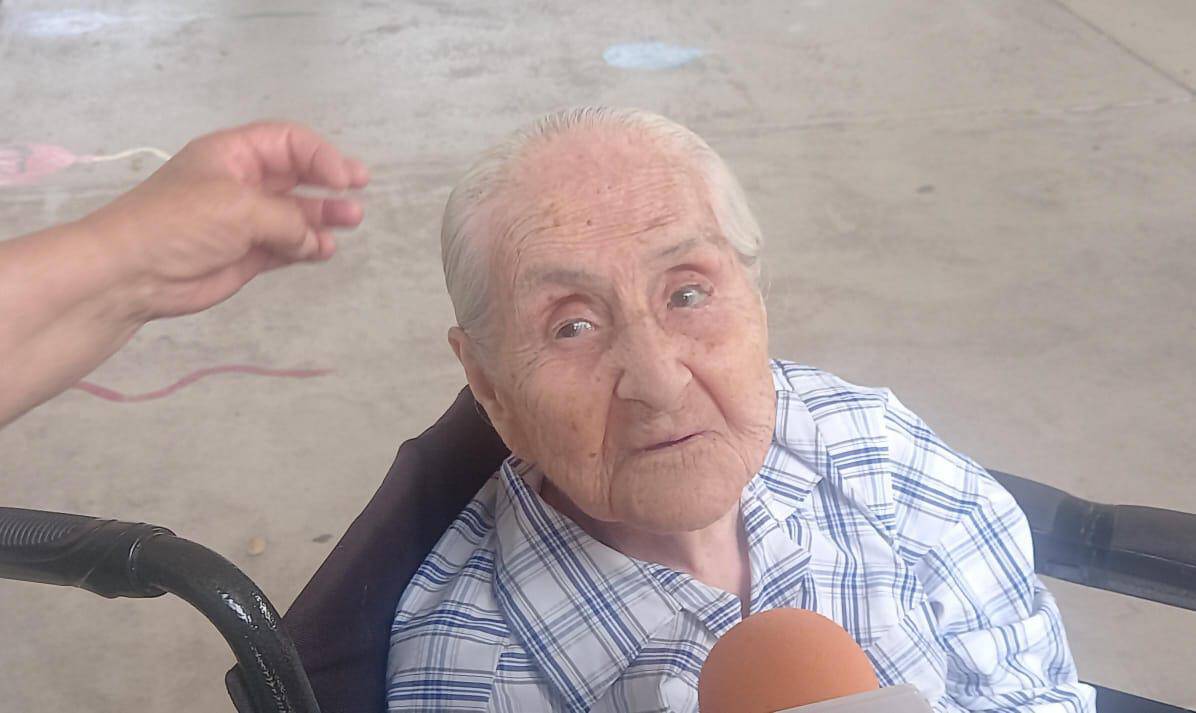 Rosario tiene 99 años y fue a votar este 2 de junio del 2024