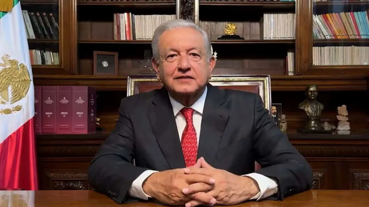 Andrés Manuel López Obrador felicita a Claudia Sheinbaum tras dar los resultados el INE.