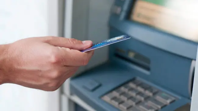 Constantemente surgen nuevas modalidades de fraude para robar datos bancarios. Foto: Freepik