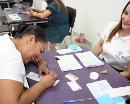 Ciudad Juárez; Estudiantes de secundarias ya pueden pasar a recoger el cobro de su beca