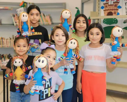 "Reciclando Sonrisas", taller que transforma desechos en obras de arte en el Parque Culiacán