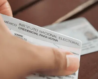 INE: Personas trans podrán solicitar que en su Credencial para Votar se les reconozca como hombre o mujer