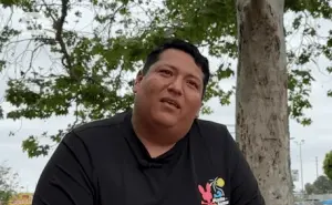 Armando, originario de Nayarit, inició vendiendo cocos en Los Ángeles y ahora tendrá sus dos restaurantes