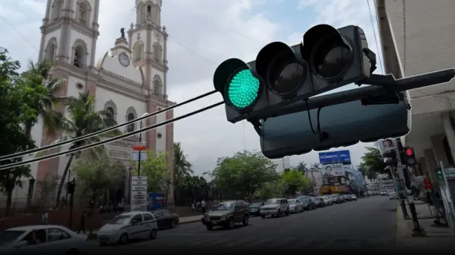 Semáforos de Culiacán, una solución a siniestros viales en cruceros conflictivos