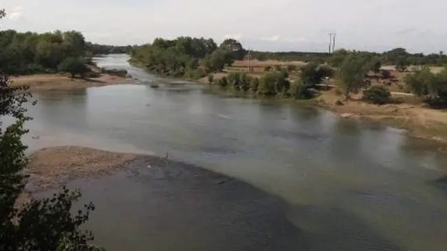Río Quelite hermanando los municipios de Mazatlán y San Ignacio, Sinaloa