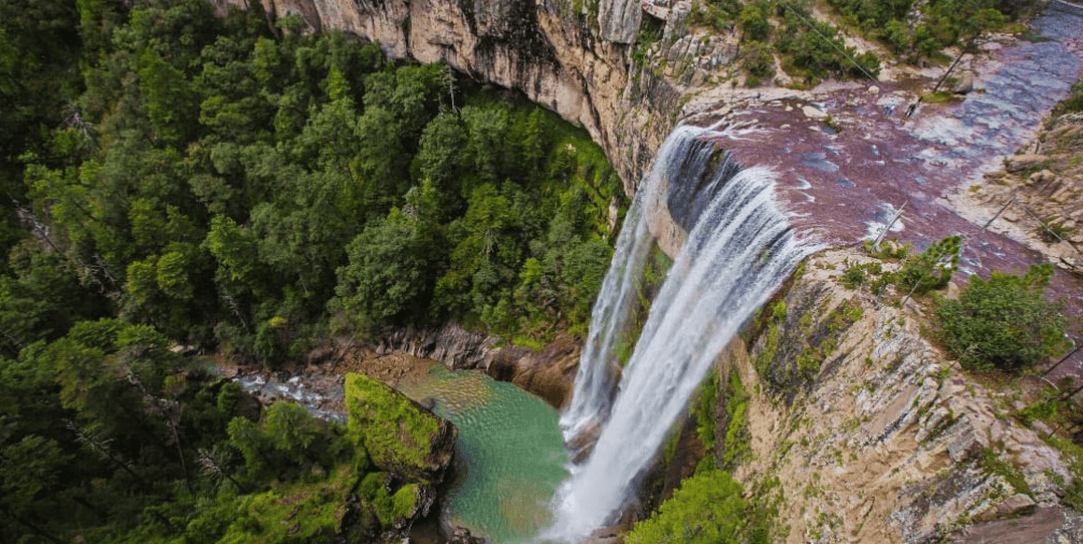 Cascada Salto del Agua Llovida, en Durango, cuenca del Río Piaxtla. Foto Sergio Tapia. El Universal