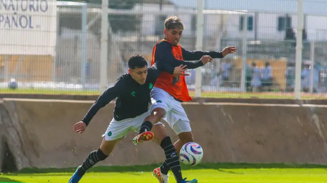 El juvenil es canterano santista | Imagen:  @ClubSantos