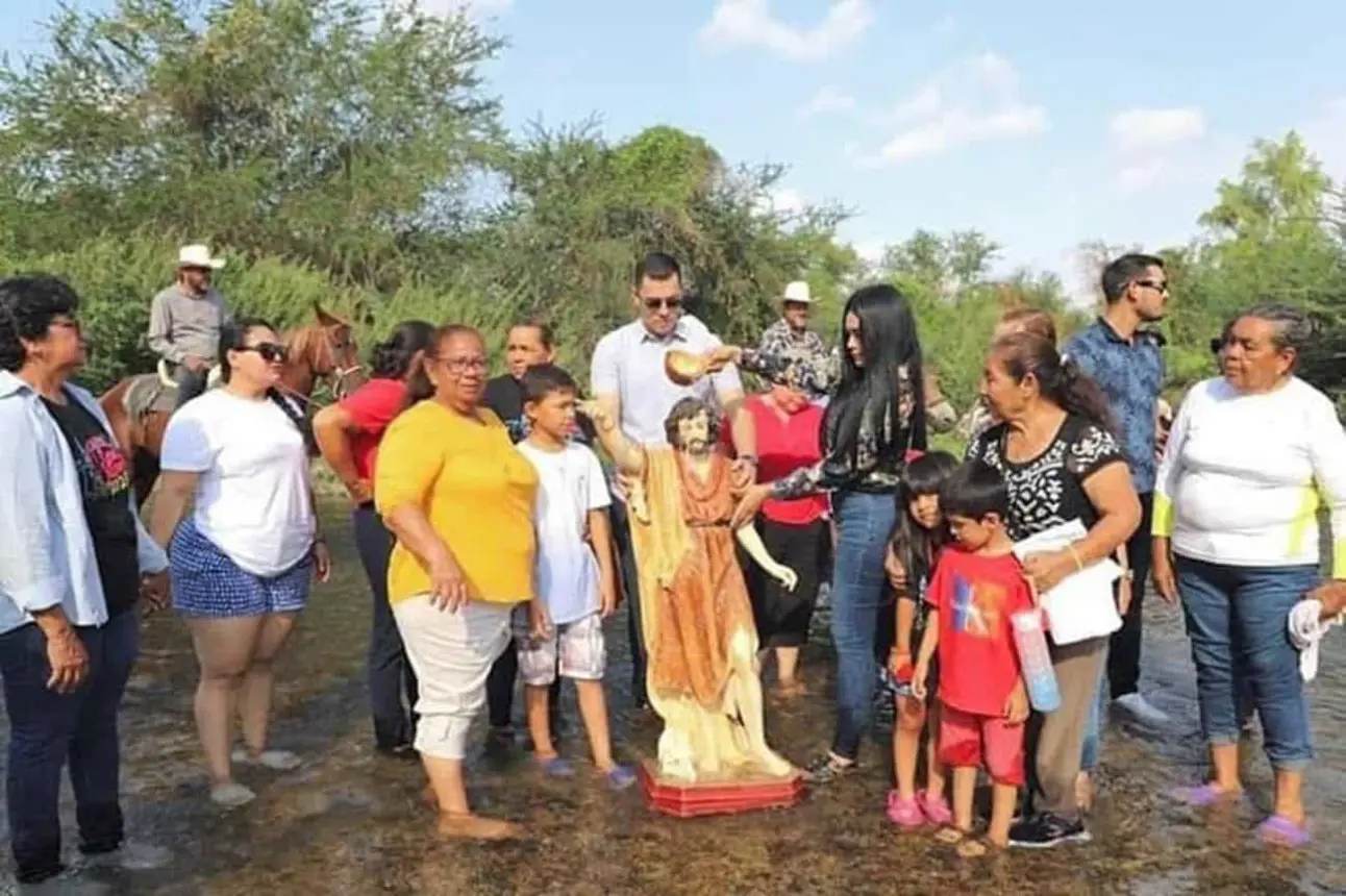 Vamos todos a bañar a San Juan para que llueva y disfruta de las tradicionales fiestas en Elota.