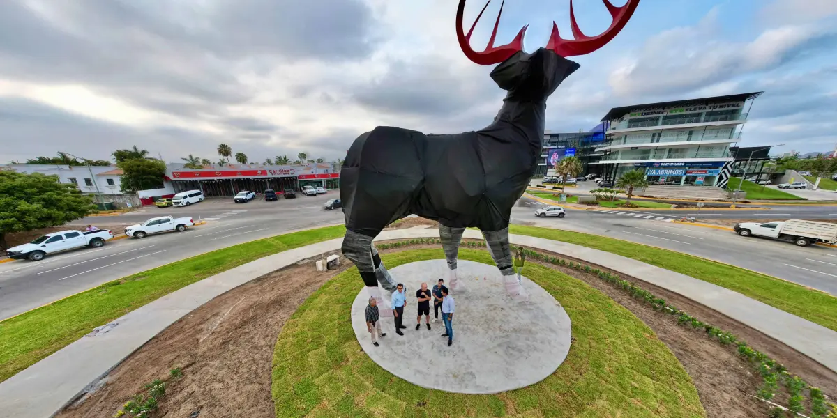 Así va quedando la impresionante escultura del Venado en Mazatlán, Sinaloa