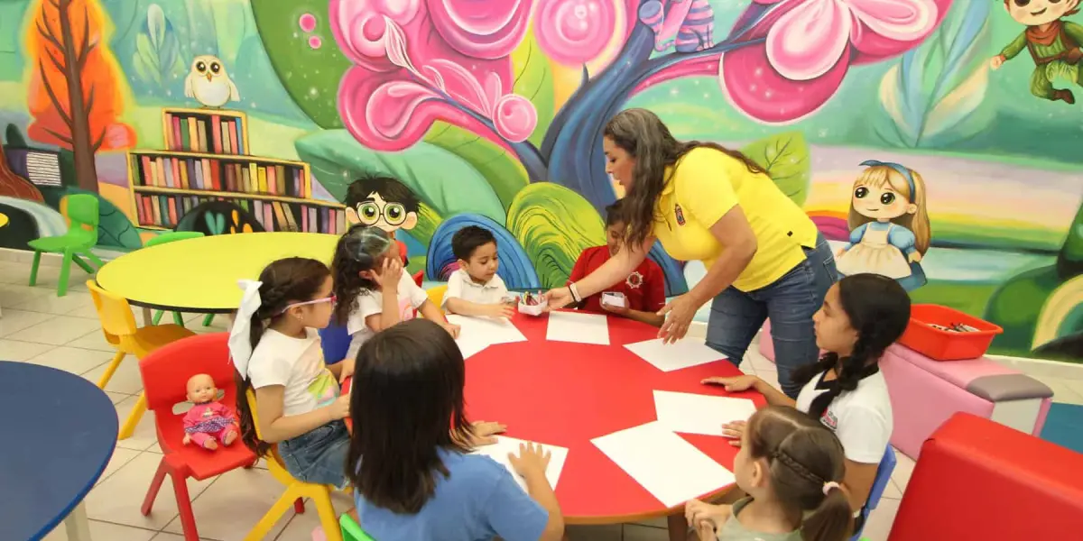 Taller de la Hora del Cuento en Culiacán. Foto: Cortesía
