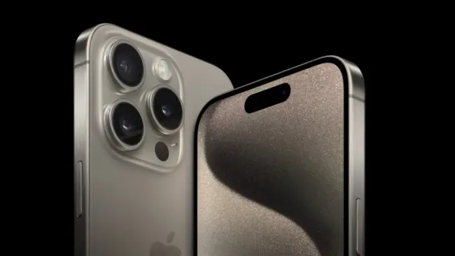 El iPhone 15 Pro presume de un diseño fabricado en titanio. Foto: Apple