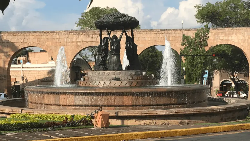 historia de la Fuente de las Tarascas de Morelia