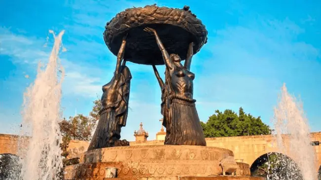 La fuente es uno de los lugares más visitado de Morelia. Foto: Cortesía