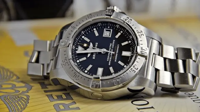 Aquí te decimos cuánto puede llegar a costar uno de estos relojes. Foto: Breitling