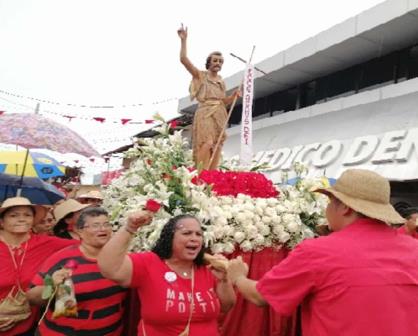Día de San Juan; por qué se celebra y se visten de rojo
