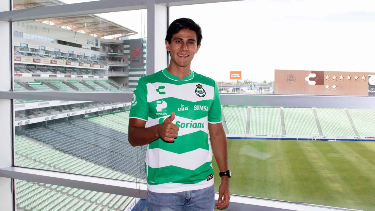 Macías espera retomar el nivel que lo llevo a Europa | Imagen: @ClubSantos