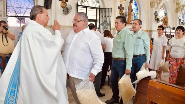 Agricultores de Salvador Alvarado,