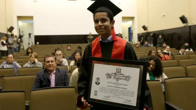Ian Emmanuel tiene una pasión por la ciencia y seguir sus sueños. Foto: Cortesía