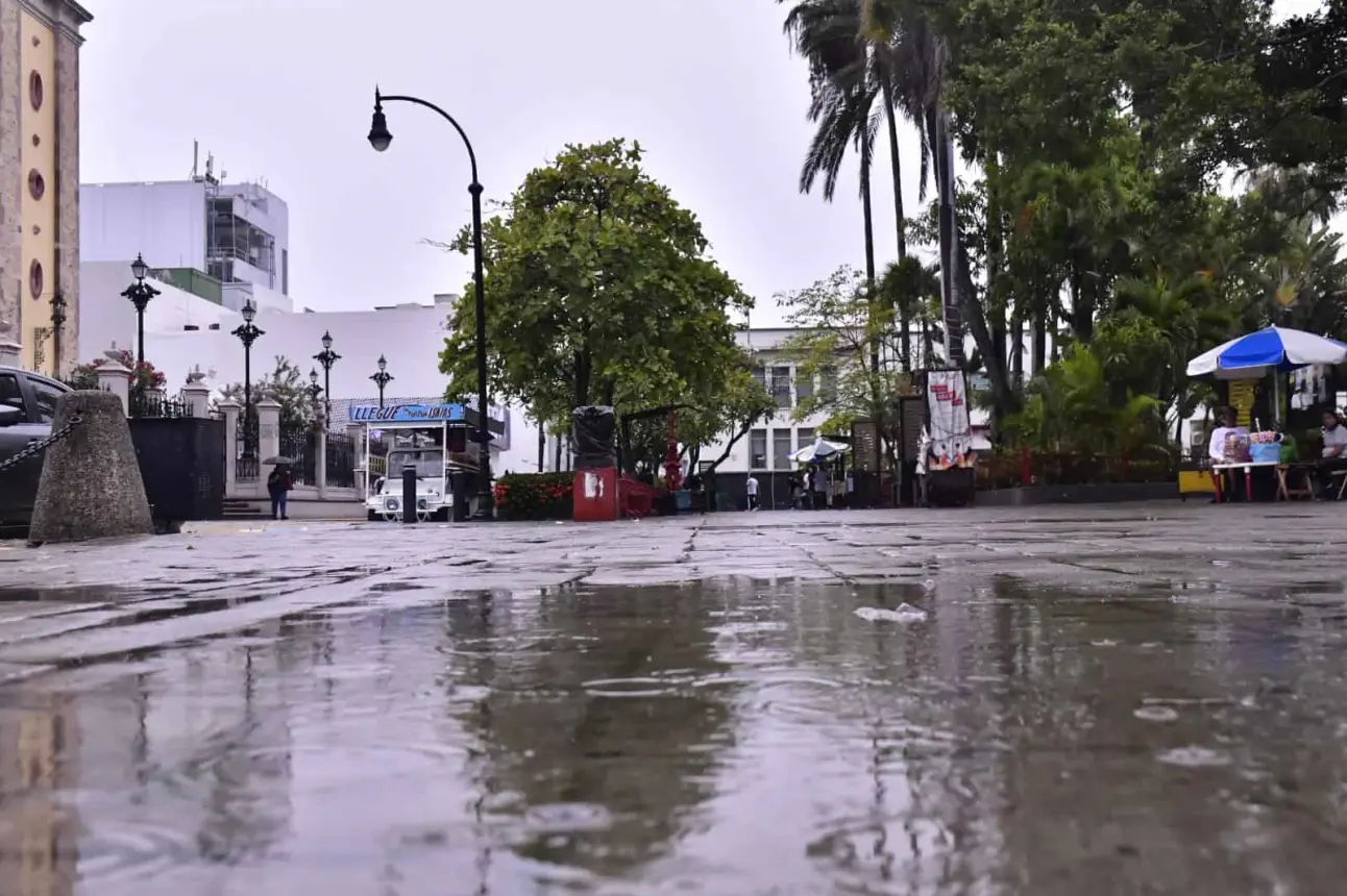 Clima en Sinaloa; Las lluvias seguirán en el estado para este jueves.